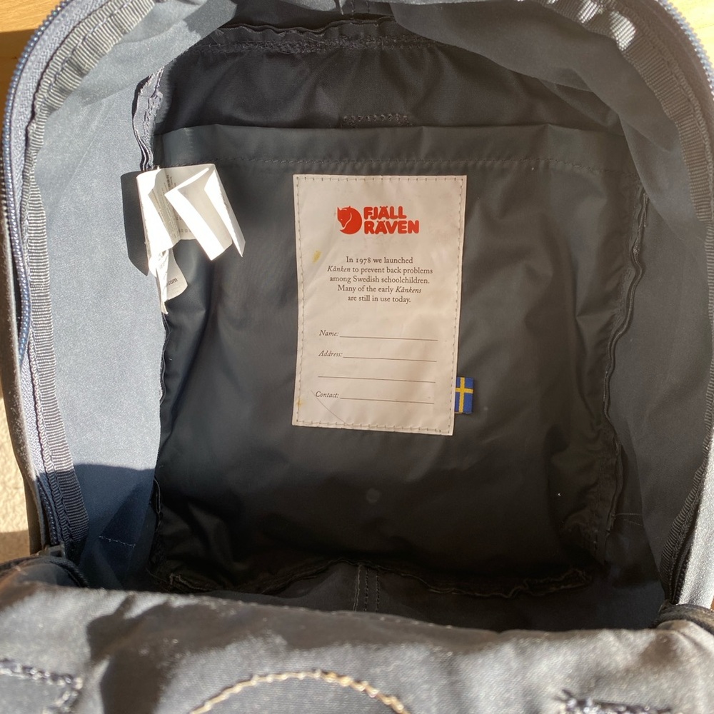 FJALLRAVEN Kanken Mini (Graphite) - Picture 3 of 3